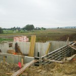 Rund um bindiger -lehmiger- Boden bedeutet auch Wasseranstau ohne Grundwasser Rund um bindiger -lehmiger- Boden bedeutet auch Wasseranstau ohne Grundwasser