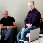Links Manfred Heinlein, Carsten Engel, ATV-Pfusch am Bau wird am Notebook vorgespielt, da in Deutschland nicht erreichbar! Links Manfred Heinlein, Carsten Engel, ATV-Pfusch am Bau wird am Notebook vorgespielt, da in Deutschland nicht erreichbar!